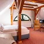 Hotel Gutshaus Mecklenburgische Seenplatte Mueritz 3*