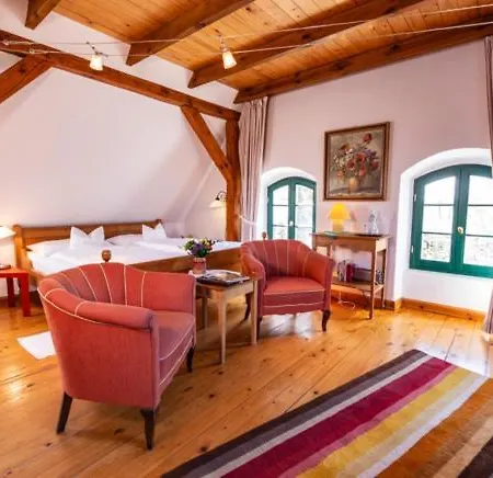 Hotel Gutshaus Mecklenburgische Seenplatte Müritz 3*