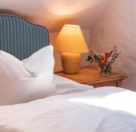 Gutshaus Mecklenburgische Seenplatte Müritz Hotel