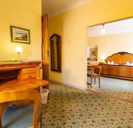 Gutshaus Mecklenburgische Seenplatte Müritz Hotel