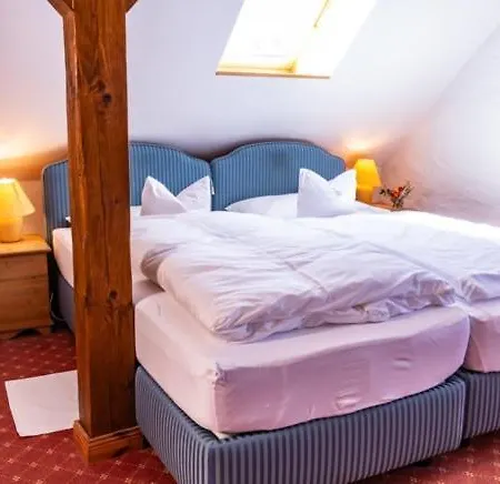 Hotel Gutshaus Mecklenburgische Seenplatte Müritz 3*