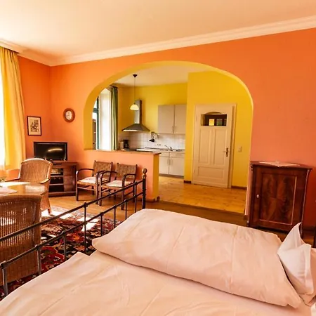 Gutshaus Mecklenburgische Seenplatte Müritz 3*