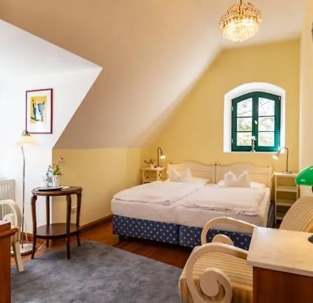 Gutshaus Mecklenburgische Seenplatte Müritz Hotel 3*