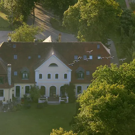 Gutshaus Mecklenburgische Seenplatte Müritz 3*