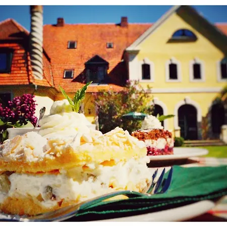 Gutshaus Mecklenburgische Seenplatte Müritz 3*