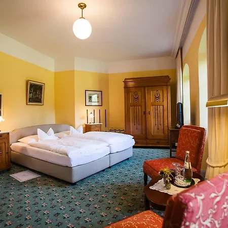 Gutshaus Mecklenburgische Seenplatte Müritz Hotel Solzow